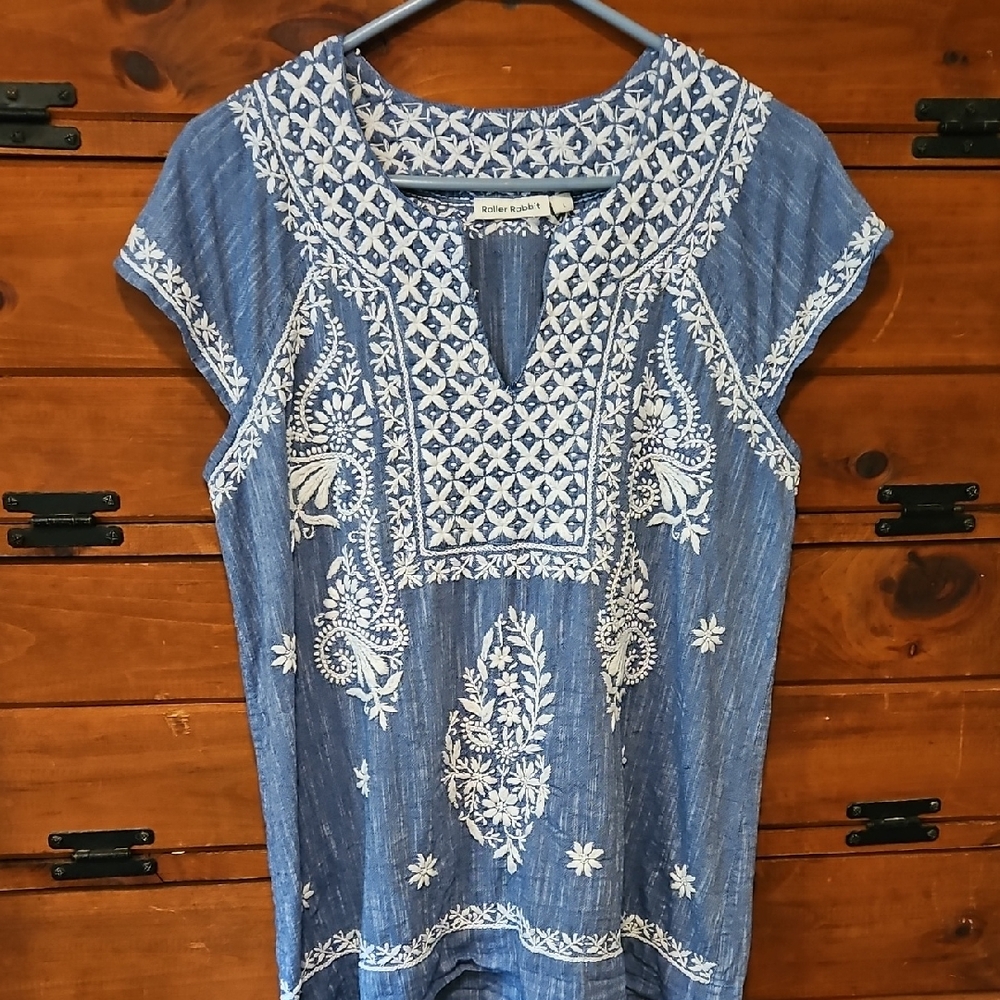 Roller Rabbit Blue and White Embroidered Top